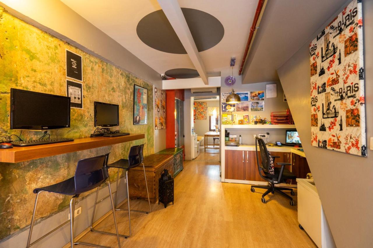 Taksim Alya Suites Istanbul Exterior photo